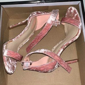Forever 21 EO-Butterfly Blush Pink Velvet High Heels Size 7.5
